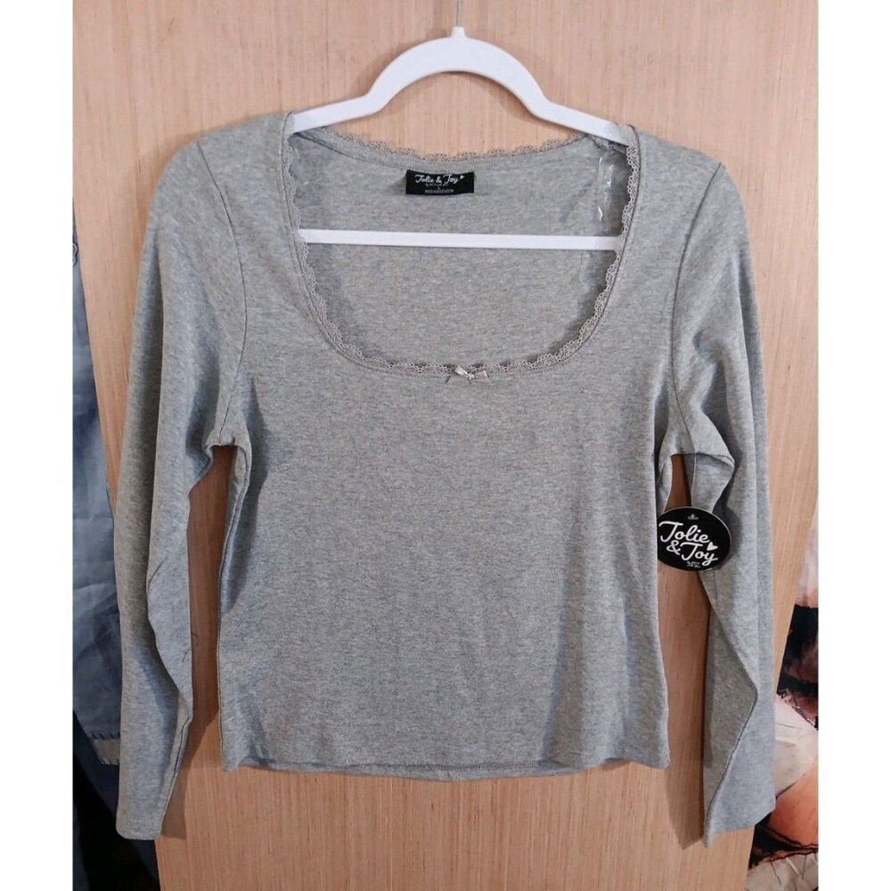 Jolie & Joy Large Gray Crop Top Long Sleeves Scoop Neckline With‎ Bow T-shirt